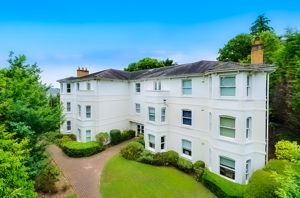 Photo 33- click for photo gallery